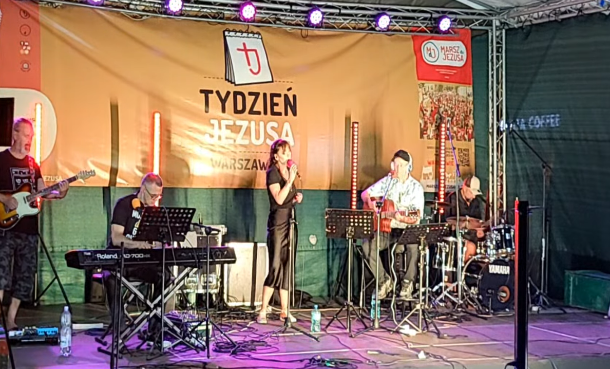 Zespół Klucz Dawida podczas chrześcijańskiego wydarzenia